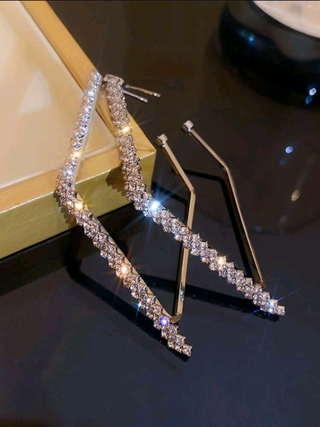 Rhinestone Decor Geometric Earrings